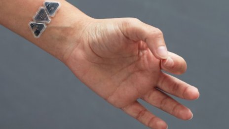 Удивителни аксесоари улесняват безконтактните разплащания
