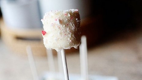Рецептата Dnes: Вкусни "близалки" от маршмелоу 