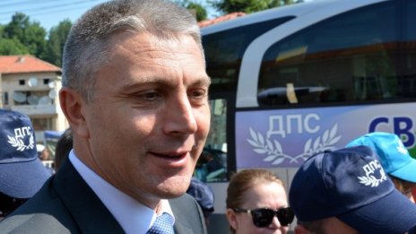 ДПС се готви за "различни предстоящи избори"