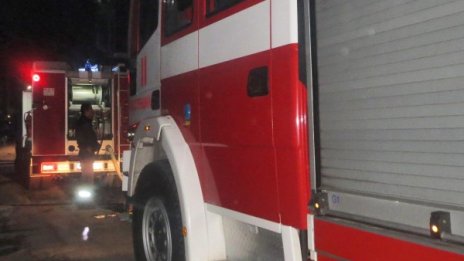 Пожар в полицията в Кюстендил, изгоря техника