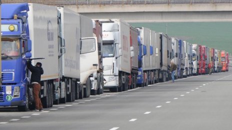 8 км колона от тирове на Капъкуле