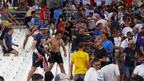 Футболните хулигани - и актив, и пасив за руските власти