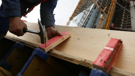 Канят наши младежи за строители в Германия