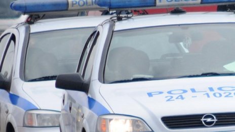 Взривиха кола в Димитровград, няма пострадали