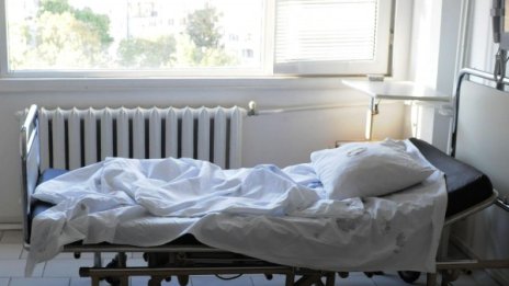 Изписани са четирима от натровените младежи в Русе