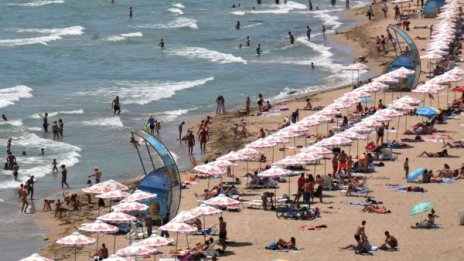 Морето ни солено, цените - още повече