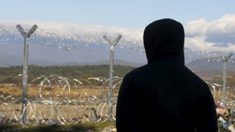 17 джихадисти от ИД влезли в Европа като бежанци