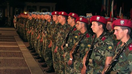 ВМРО ще връща казармата – 6 месеца, година...