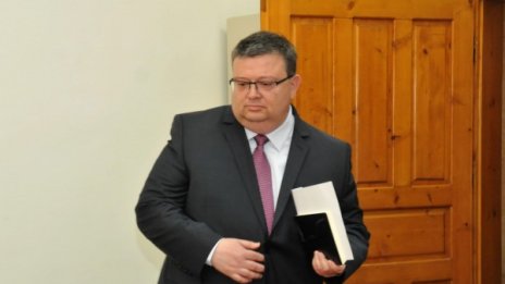 Цацаров за Бат Сали: Законът е еднакъв за всички!