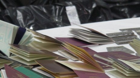 Турци, сирийци и руснаци: Новите българи