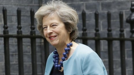 Тереза Мей иска време от ЕК, за да се подготви за Brexit