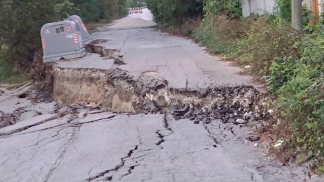 Кризисен щаб във Варна заради свлачището в &ldquo;Аспарухово&ldquo;