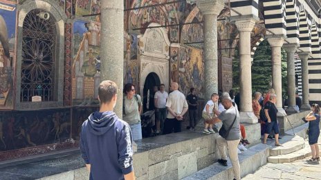 Засилена полицейска охрана в района на Рилския манастир 