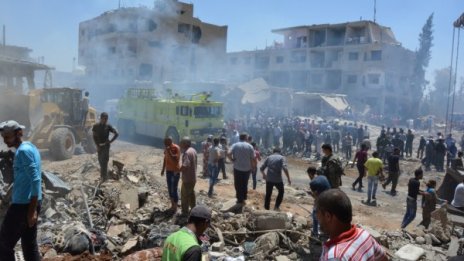 Десетки загинали при атентат с камион бомба в сирийски град