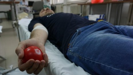 Катастрофирал се нуждае спешно от кръв