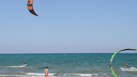 Утре ще е слънчево, но ще има и облаци