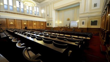 БСП искали от Цачева да спре ваканцията, ама нямали право 