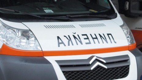 16-годишен нападна шофьор на линейка 