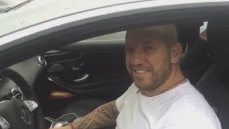 Сив Мерцедес го преследва в живота... Динко и Цеца на макс