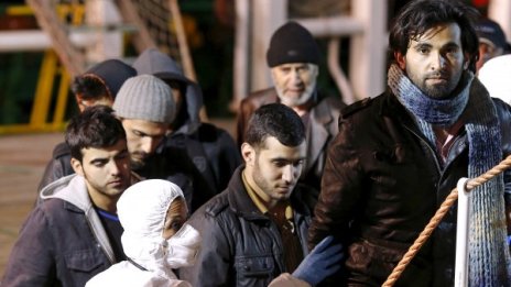 Мигрантите отиват в Германия за големи жилища и руси жени