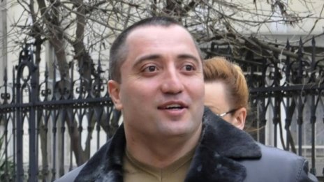 Вдигат на крака Митьо Очите сред 5-звезден лукс 