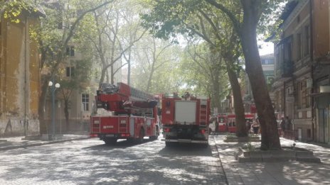 Огнен ад над Тютеневия град в Пловдив 
