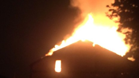 Овладян е пожарът в тютюневите складове в Пловдив