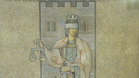 Иван Митов-Слънцето и още шестима остават в ареста