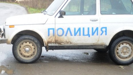 Край Елхово задържаха иракчанин, пренасящ индийски коноп