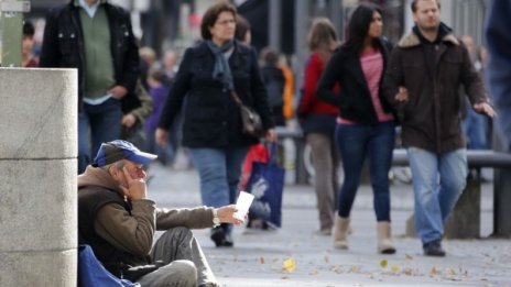 Германия с рекорден прираст, заради бежанците