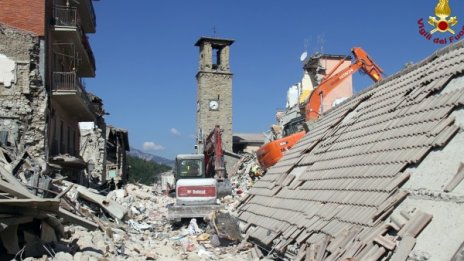 Жертвите на труса в Италия още растат &ndash; вече са 281!