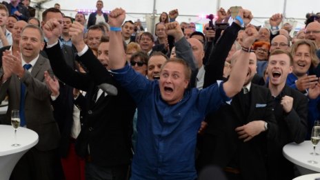 "Алтернатива за Германия" пред ХДС в провинцията на Меркел