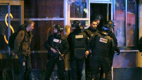 Задържаха 15-годишен, подготвял нов терор в Париж