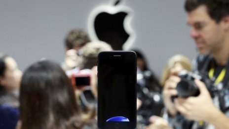 На пазара още го няма, но iPhone 7 – вече хит
