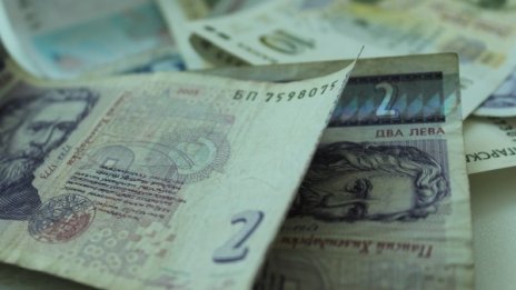 Дядо остави 13 бона в плик за ало измамници