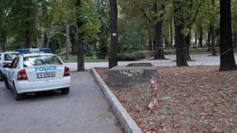 2-годишни близнаци паднаха в отворена шахта в Шумен