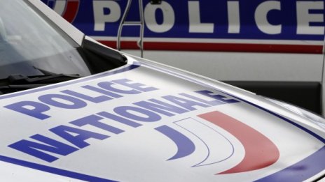 Стрелба във Франция: Мъж рани тежко двама души