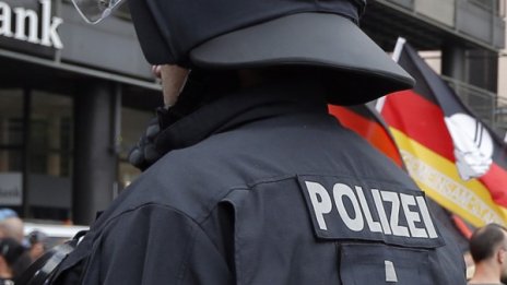 Норвежец отхапа ухо на германец в кавга за мним терорист