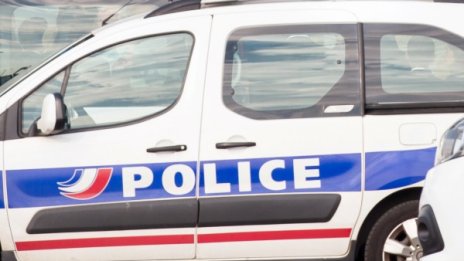 Стрелецът от Париж се предаде на полицията