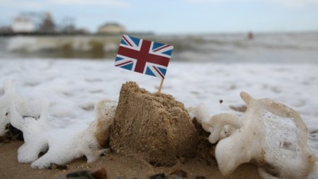 Във Великобритания май вървят към "твърд Brexit"