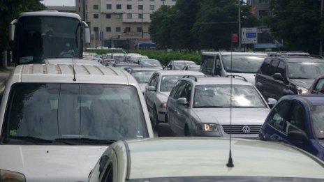 "Гражданската" скача &ndash; ще караме ли без нея?