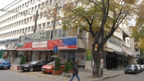 Реститути посегнаха на БСП &ndash; взеха партера на "Позитано"