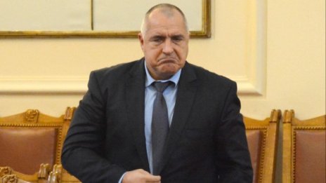 Толстой да си влиза свободно в България, Борисов му разрешава