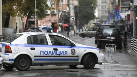 Фалшив сигнал за бомба опразни 7 СОУ в София