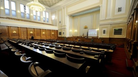 БСП и ДПС надделяха, депутатите се събират извънредно