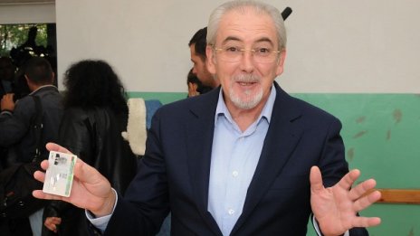 По принципа на изключването Местан избра: Цецка Цачева! 
