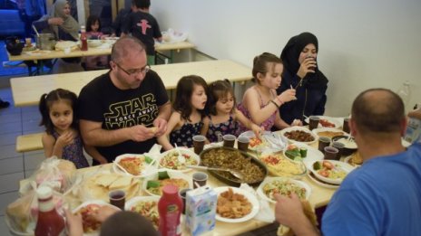 Турове със... сирийски гид: Берлин през нови очи