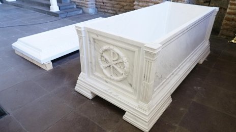 Исторически триумф: Костите на цар Самуил се завръщат у дома