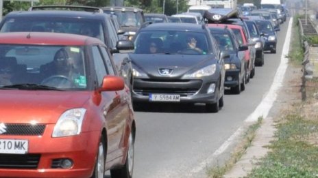 Срещу бизнеса "Споделено пътуване": Глоби, мерки...  