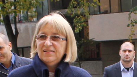 Балотажът гарантиран: Цачева – Радев, а предсрочен вот?